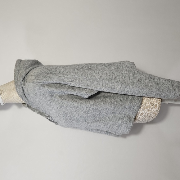 Topshop Cropped Top Sweater Grey Wool Blend Hooded Knit Women's SZ 8-10 Italy - Picture 11 of 16